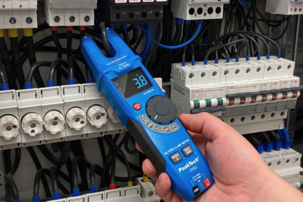 Medidor de Pinza TRMS, 6000 cuentas, 200A AC 1000V